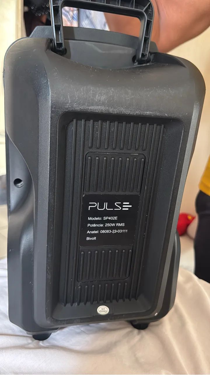Caixa de som Pulse 250 watts 
