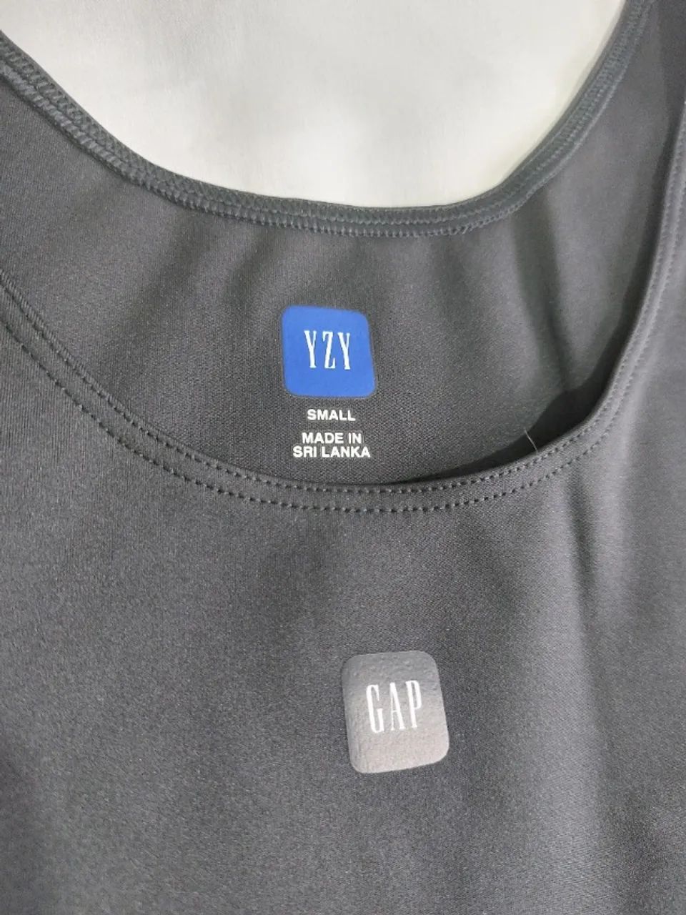 Regata Yeezy Gap Balenciaga - Foto 3