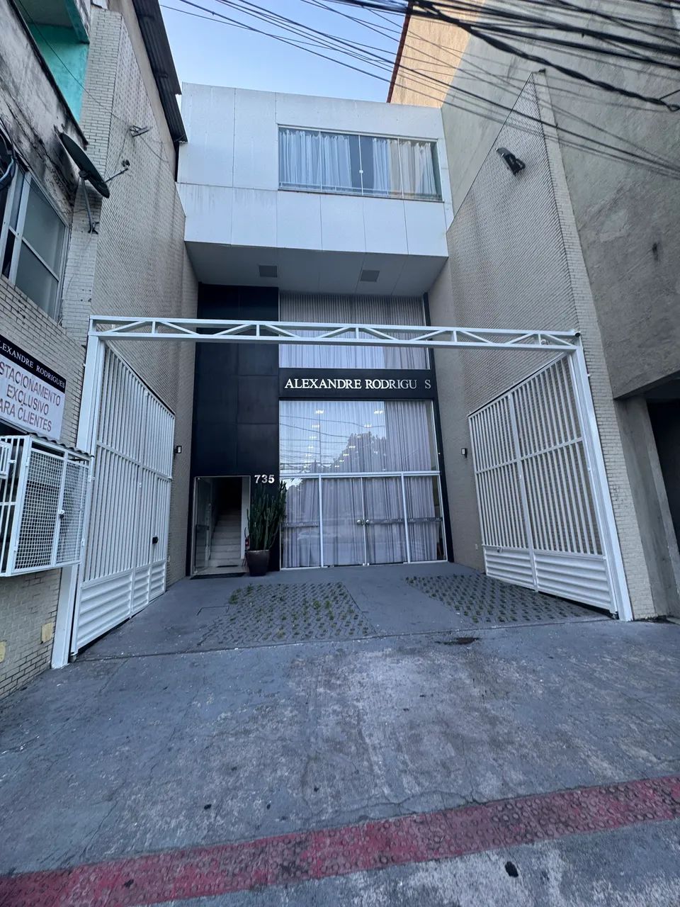 ALUGO LOJA GRANDE GOIABEIRAS 