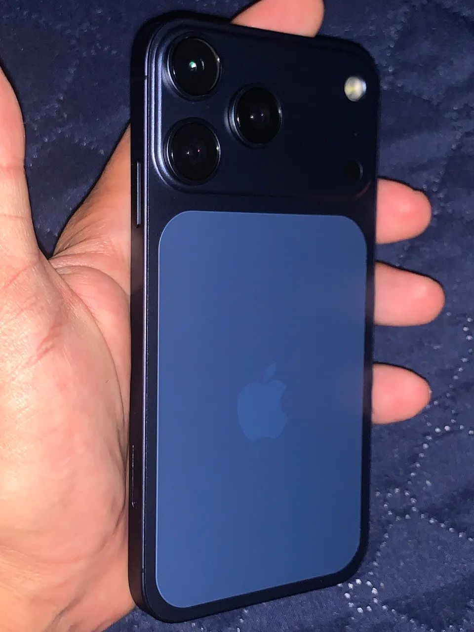 iPhone XR na carcaça do 17 pro Azul - Foto 5