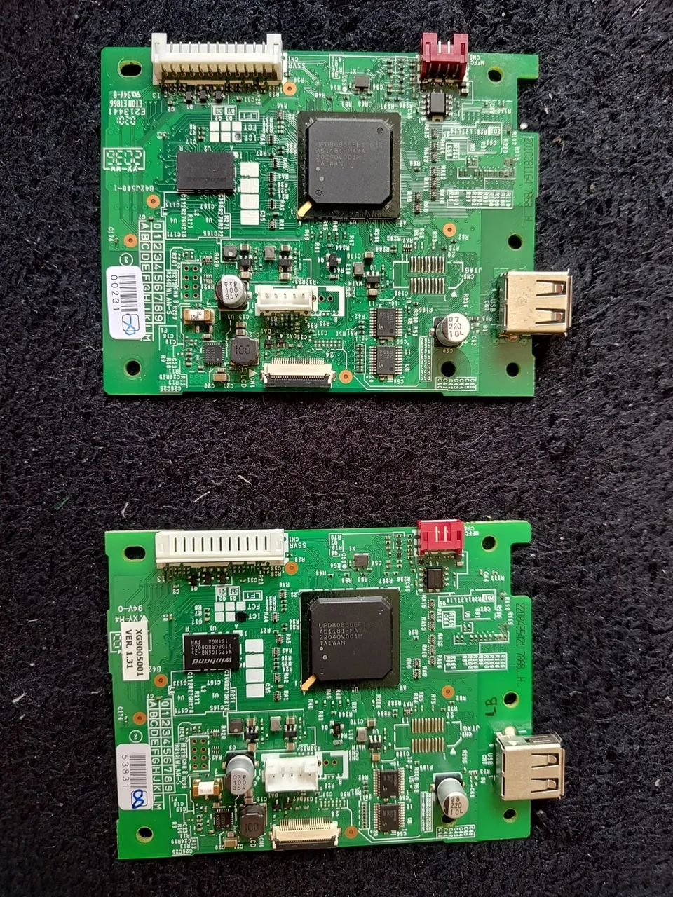 Placa USB Máquina de Bordar Brother 1430 ( com defeito) - Foto 2