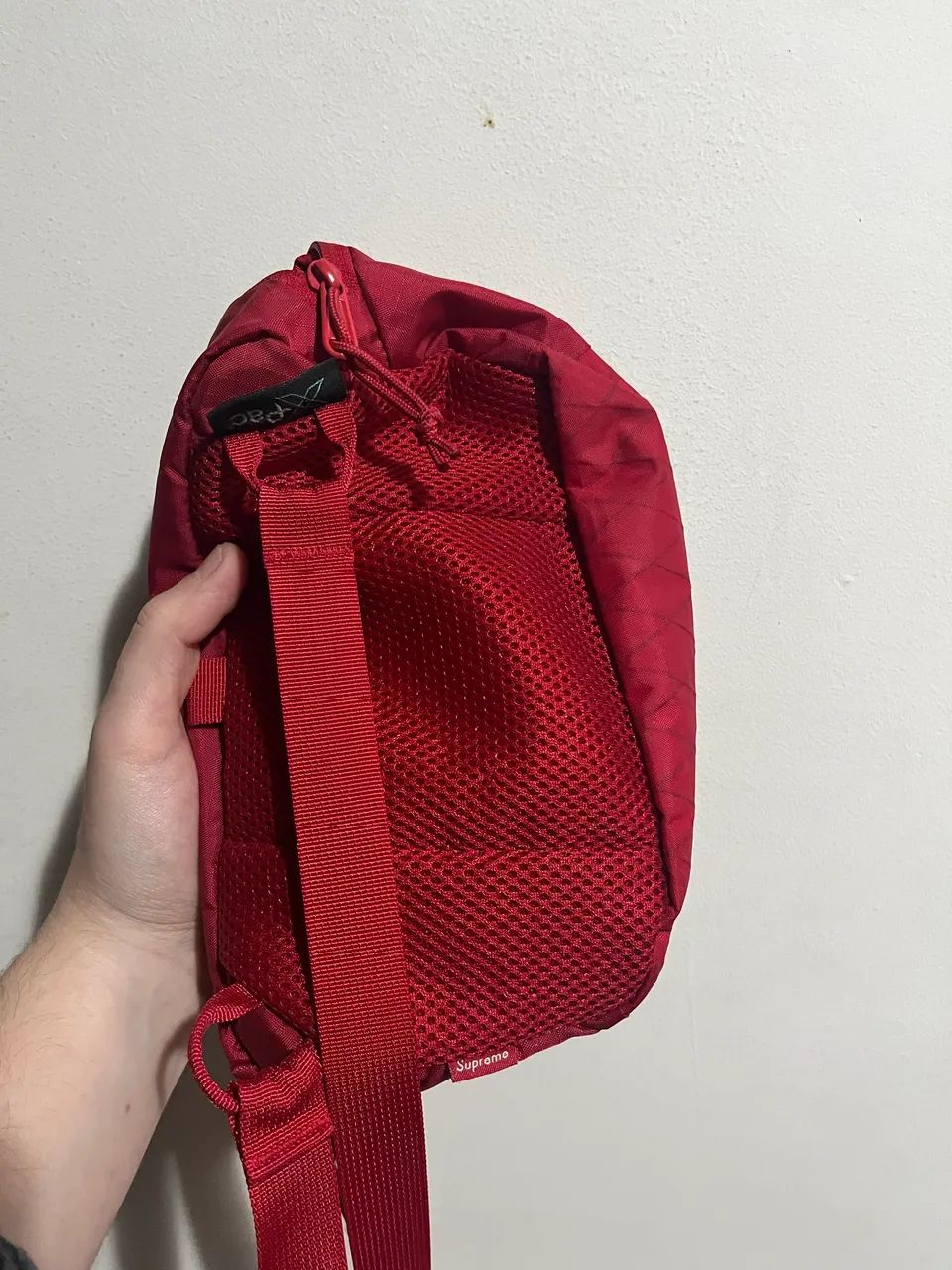 Waist Bag Supreme Logo Red - Foto 3