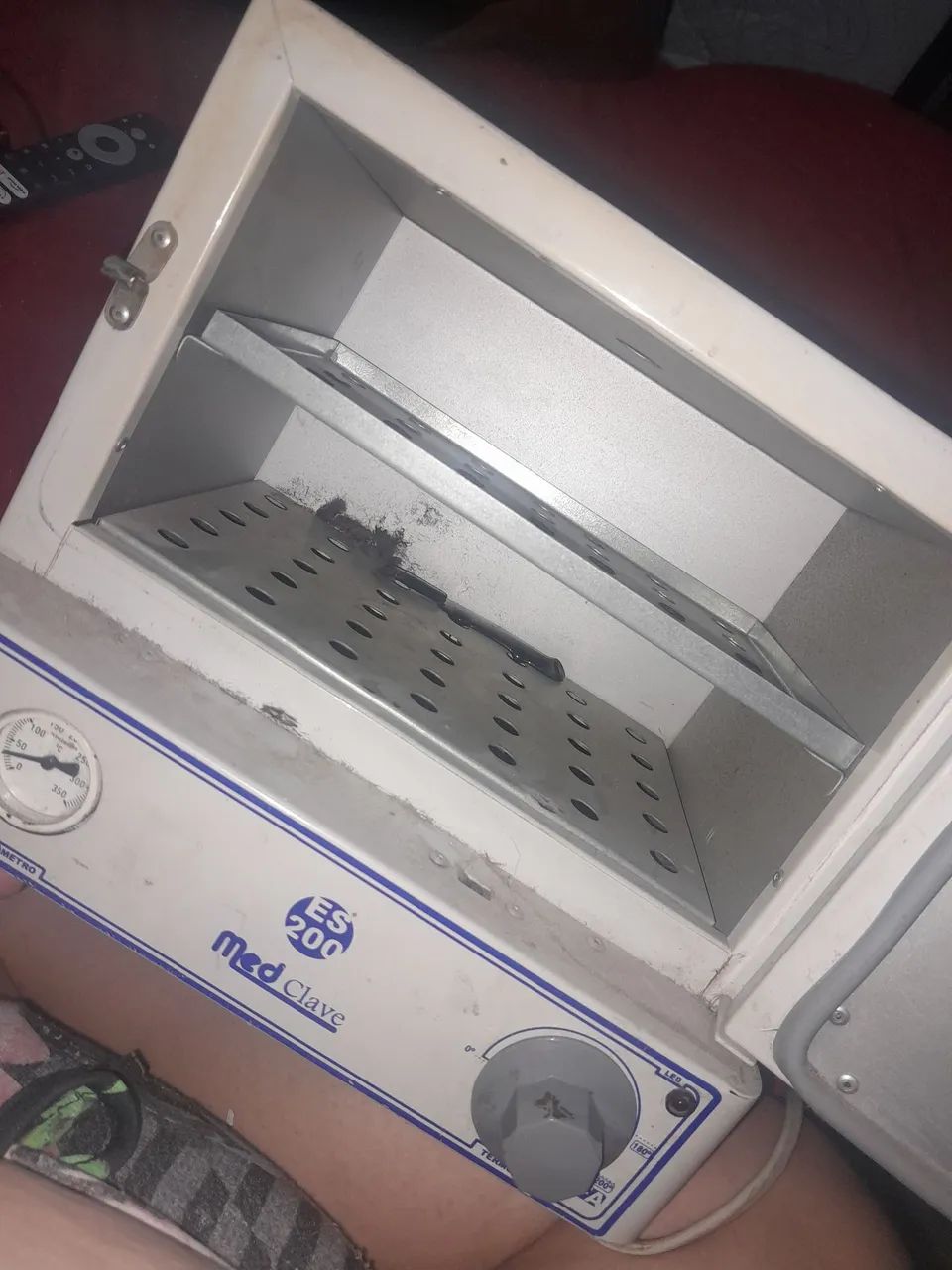 Vendo uma Estufa de esterilização 