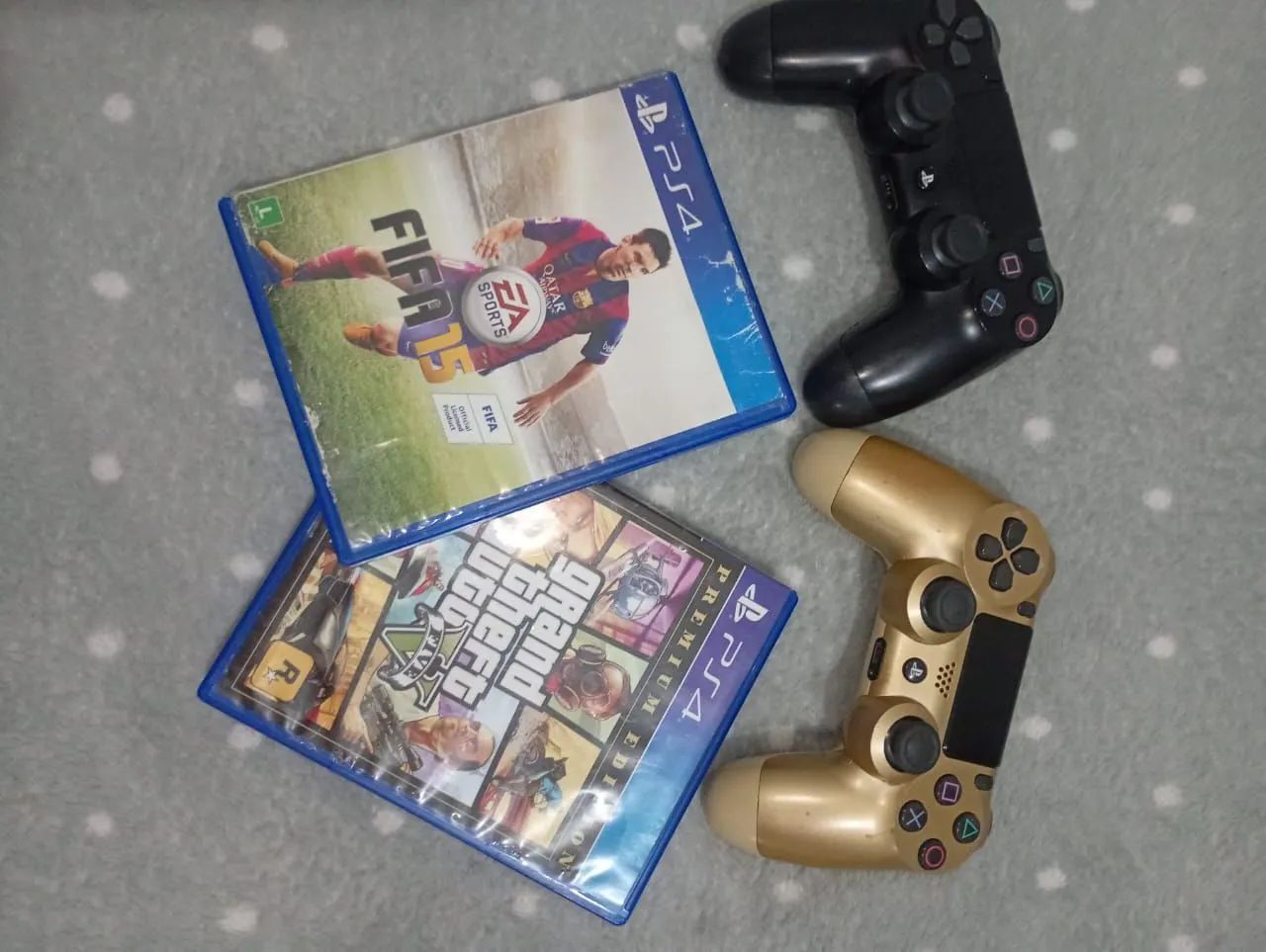 PS4 