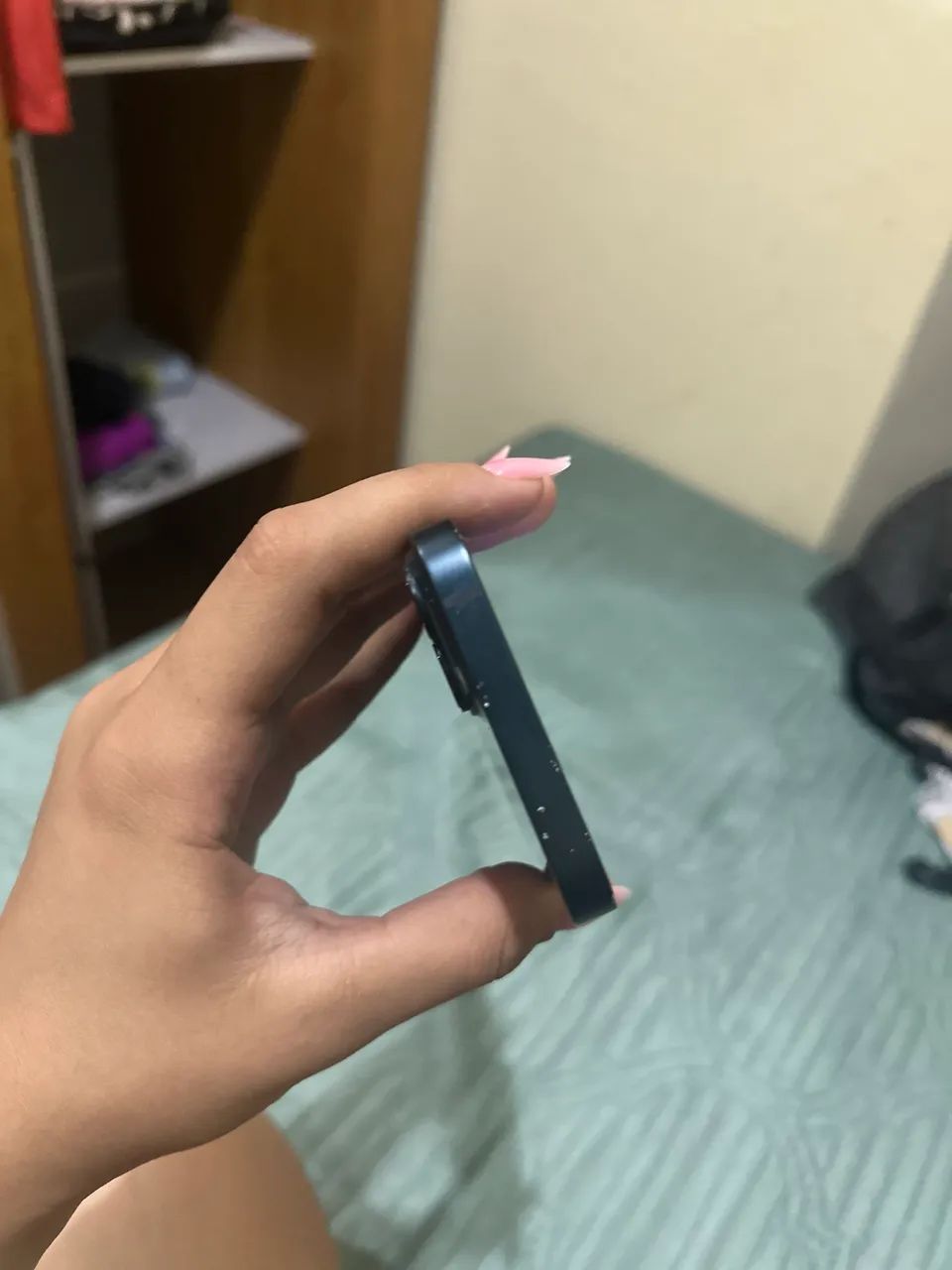 iPhone 14 azul  - Foto 5