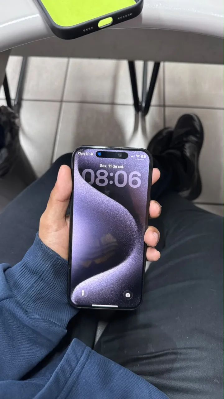 Iphone 16 pro max  - Foto 5