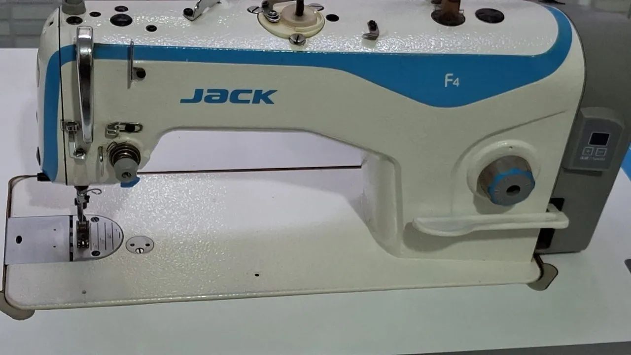 Máquina de Costura Elétrica  - Foto 3