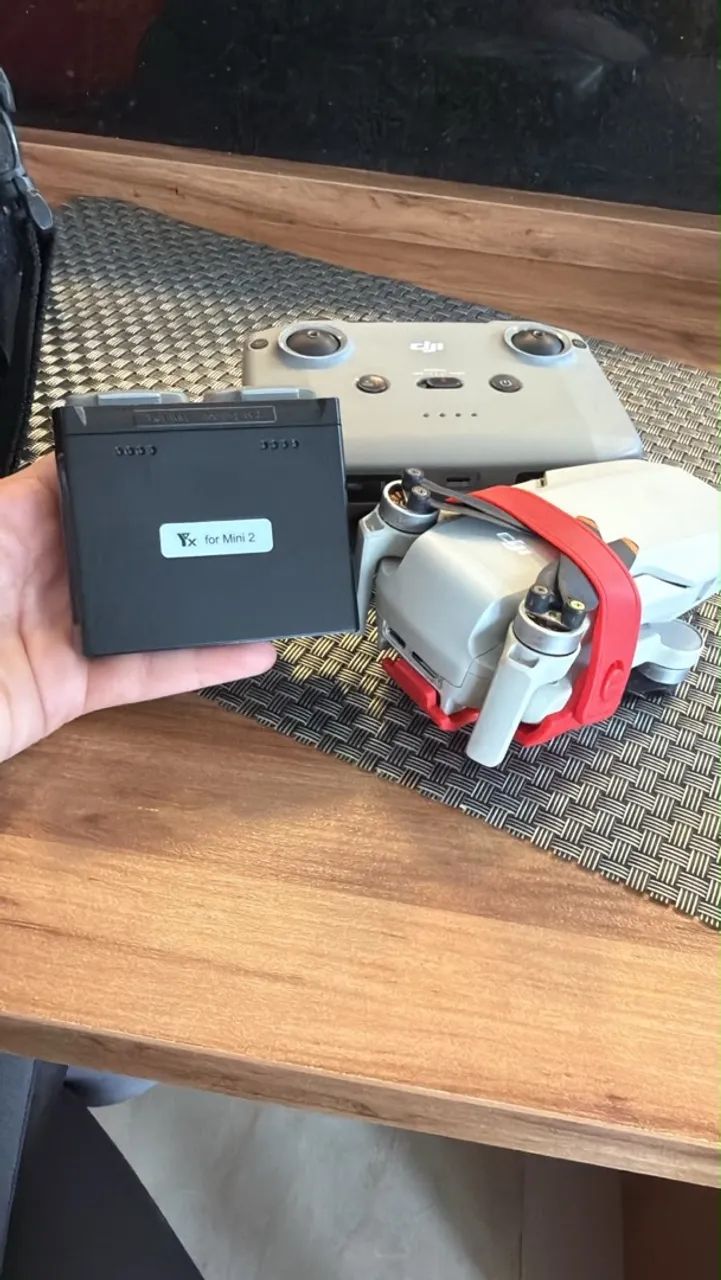 Drone DJI Mini 2 Standard 4K + Controle + Bateria Extra  - Foto 4