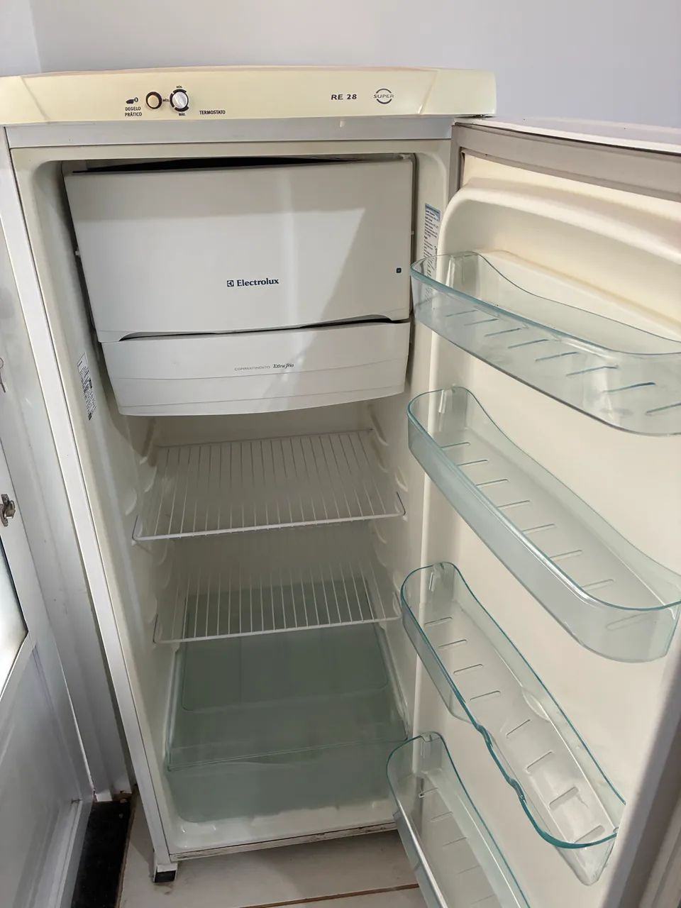 Geladeira Electrolux funcionando perfeitamente 