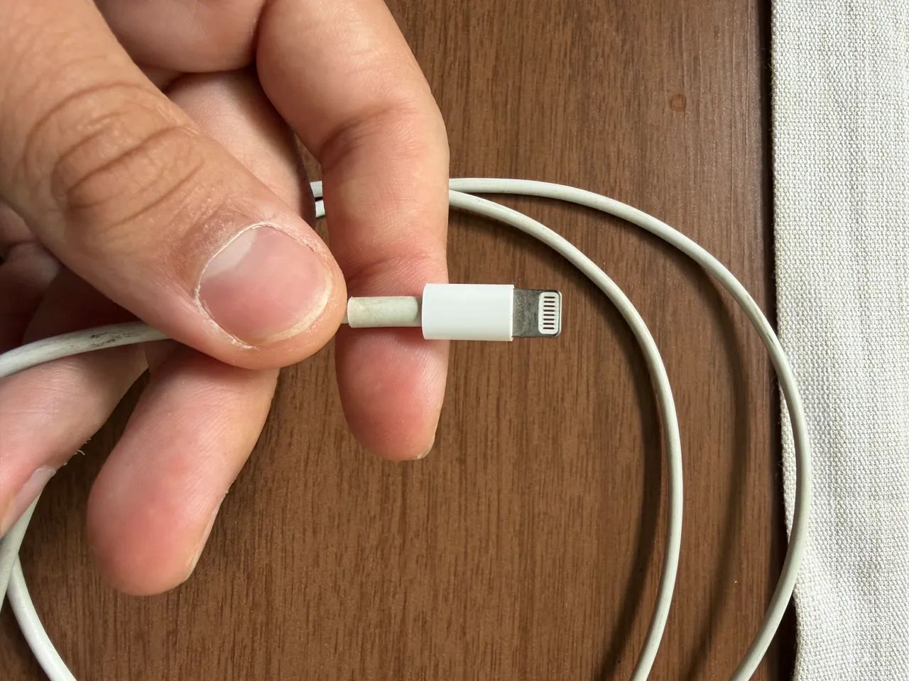 Cabo USB para Lightning - Foto 3