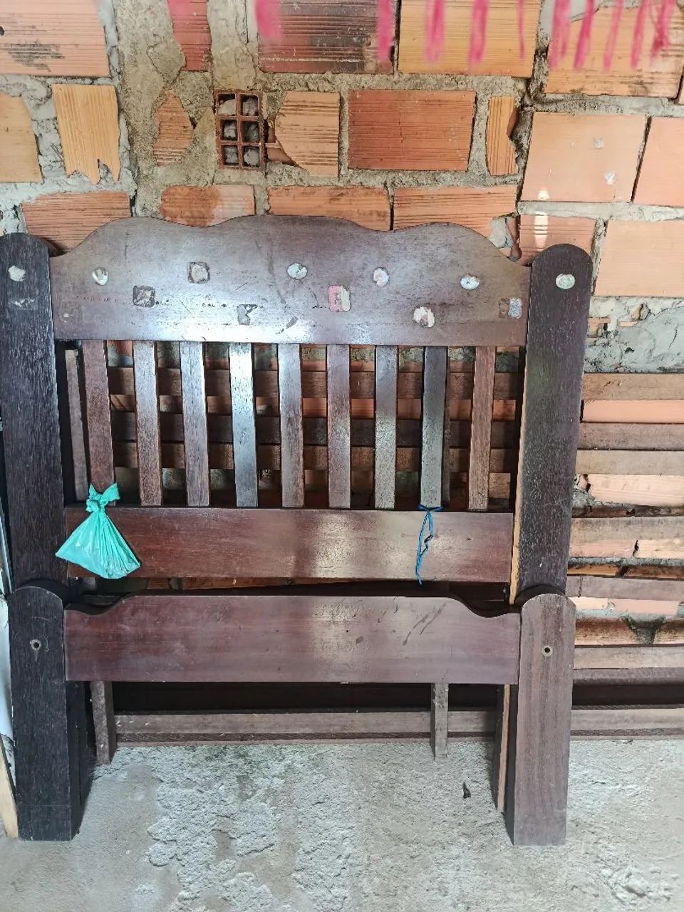 Cama