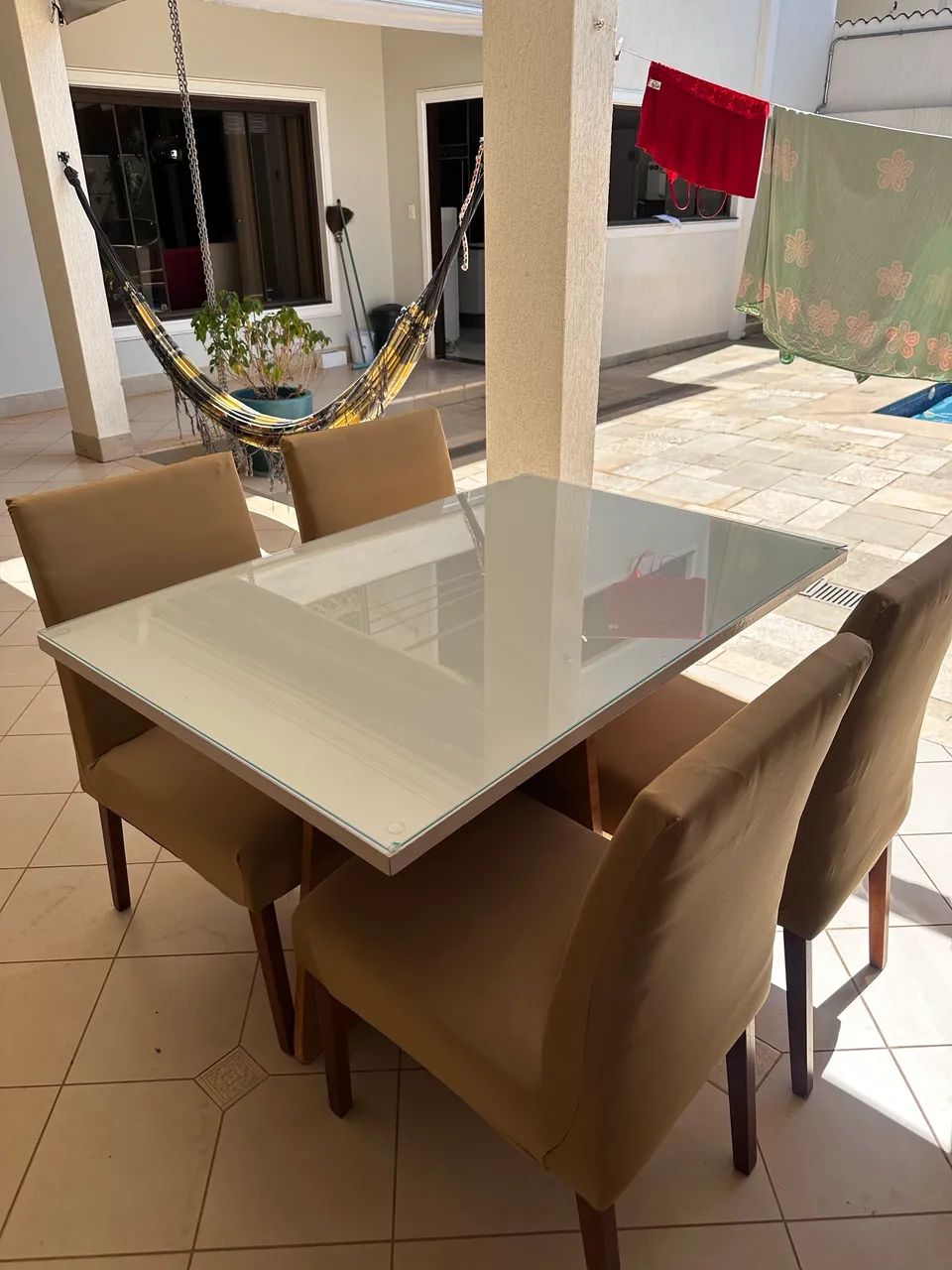 Mesa com 4 cadeiras  - Foto 5