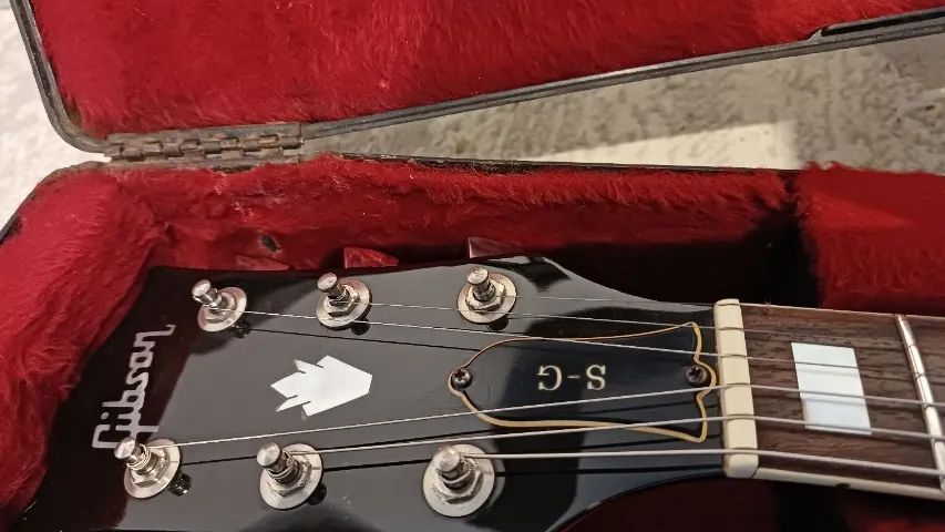 Gibson SG Standard 1979 - Uma Clássica Vintage de Sonoridade