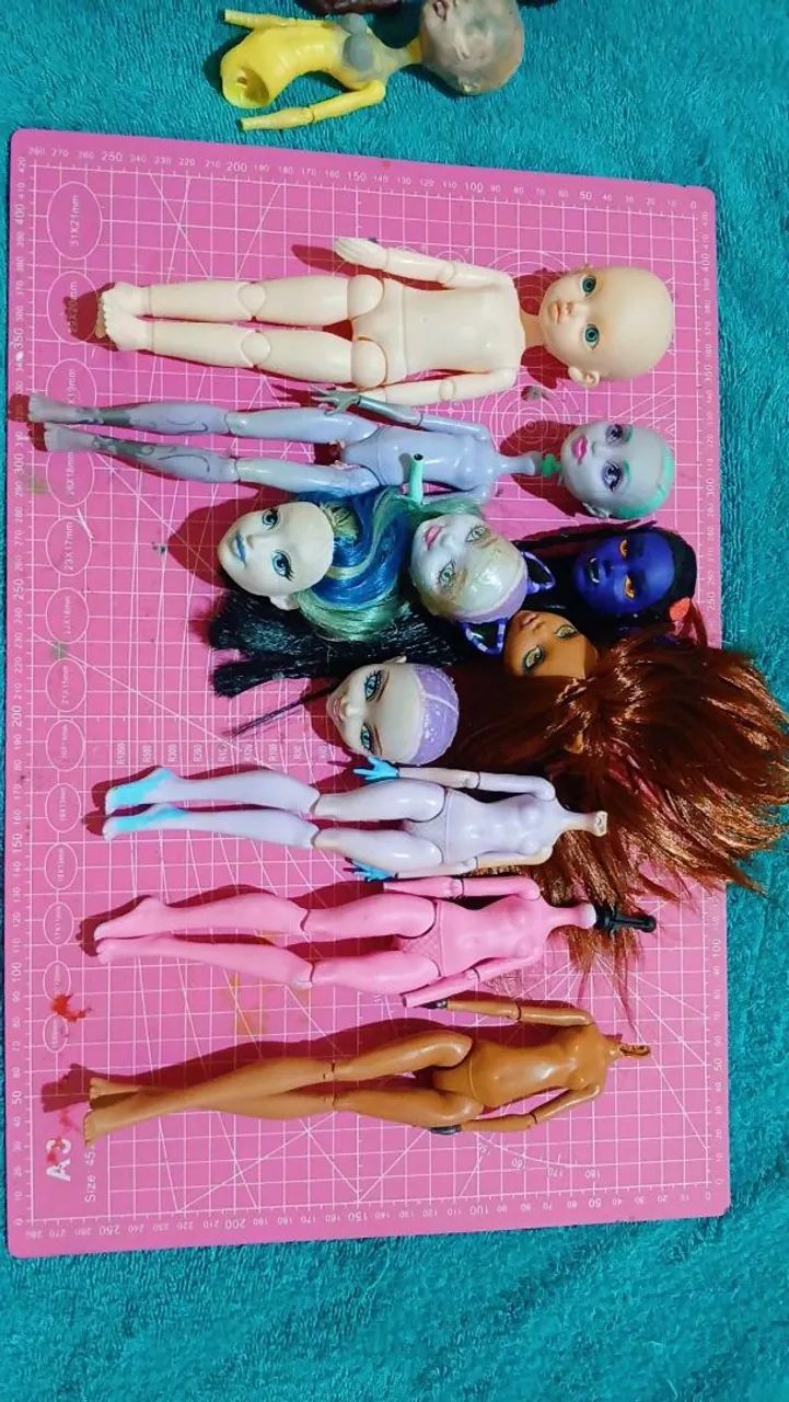 Monster high e ever after high sucatas  - Foto 4