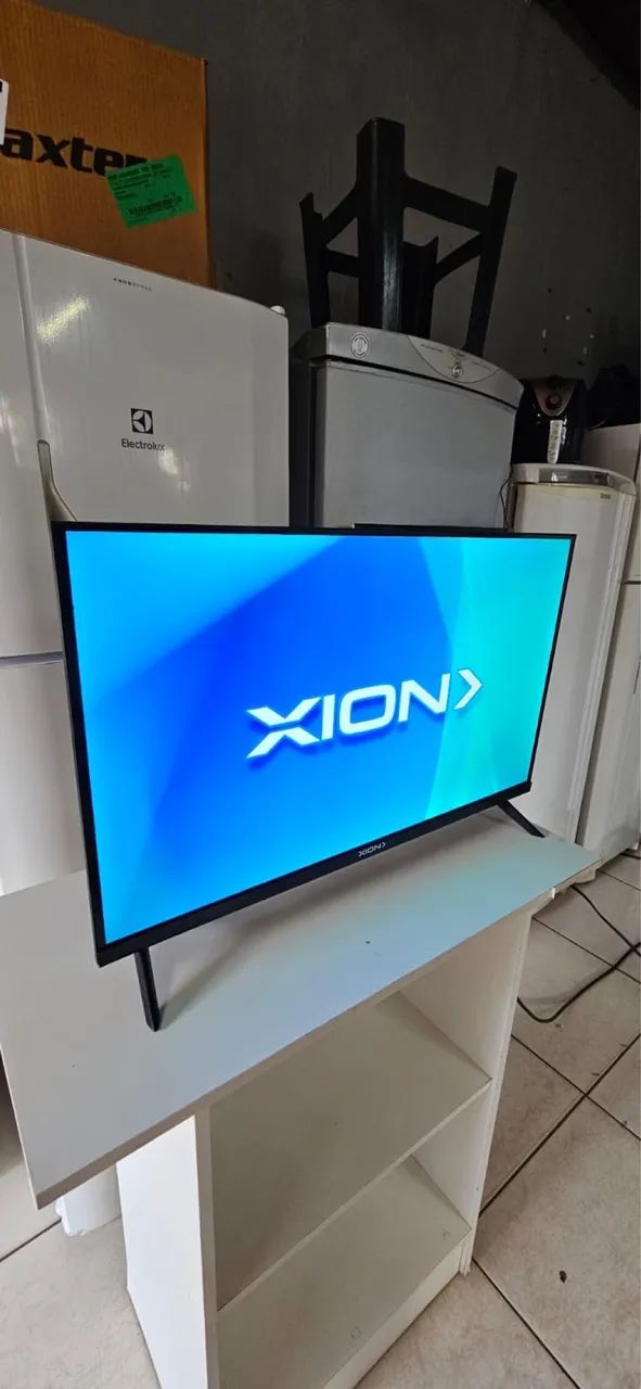 TV smart 32 polegadas semi nova pe e controle! ?Entrego e passo cartão  - Foto 4