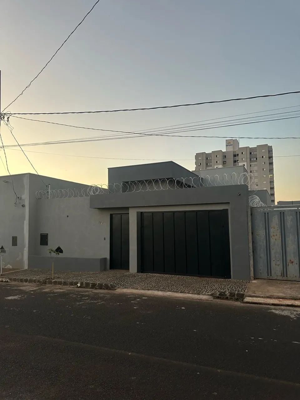 CASA À VENDA - LARANJEIRAS - GSP I