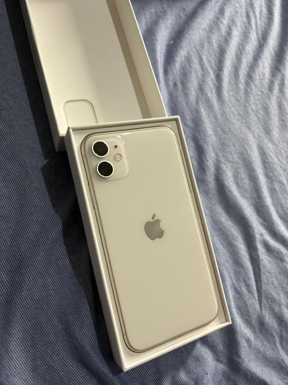 IPHONE 11 - USADO