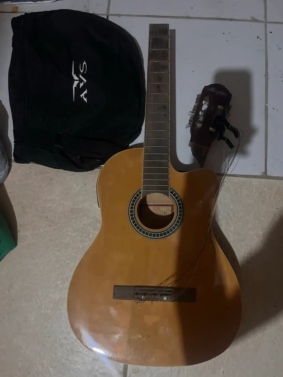 Violão defeito 