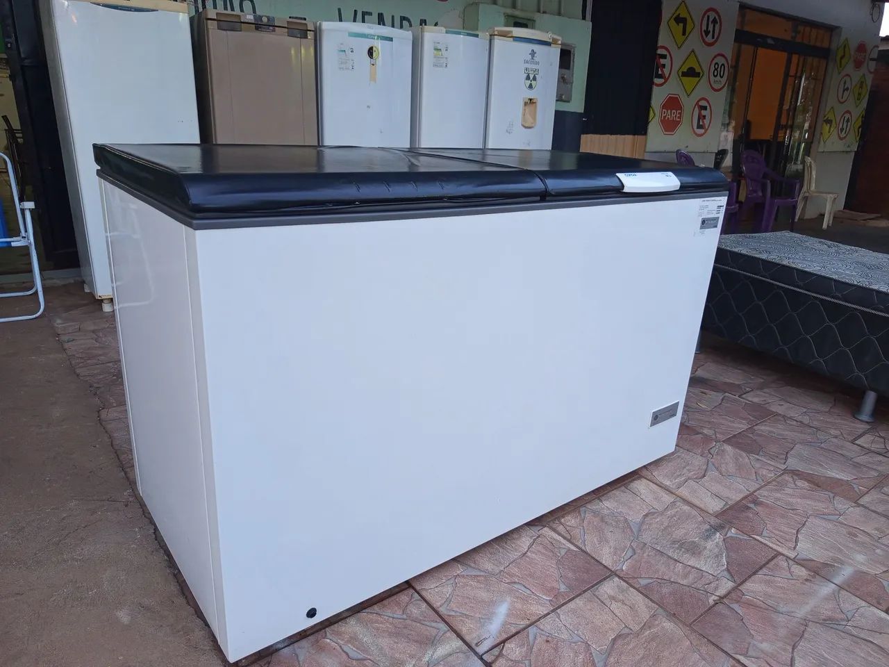 Freezer horizontal Consul 02 portas 534L  - Foto 5