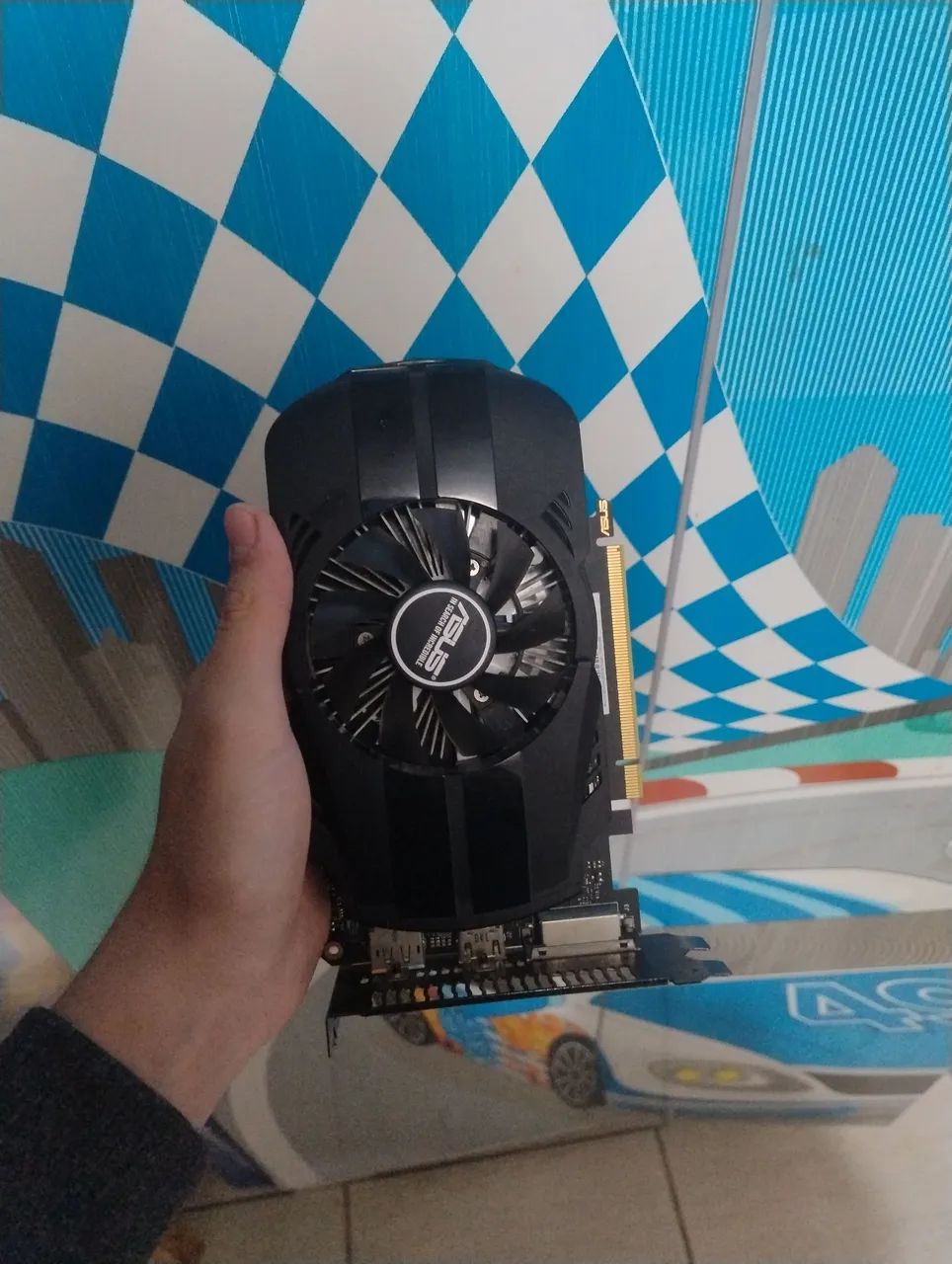 GTX 1650 4GB