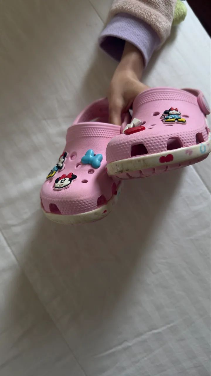 Crocs Disney - Foto 3
