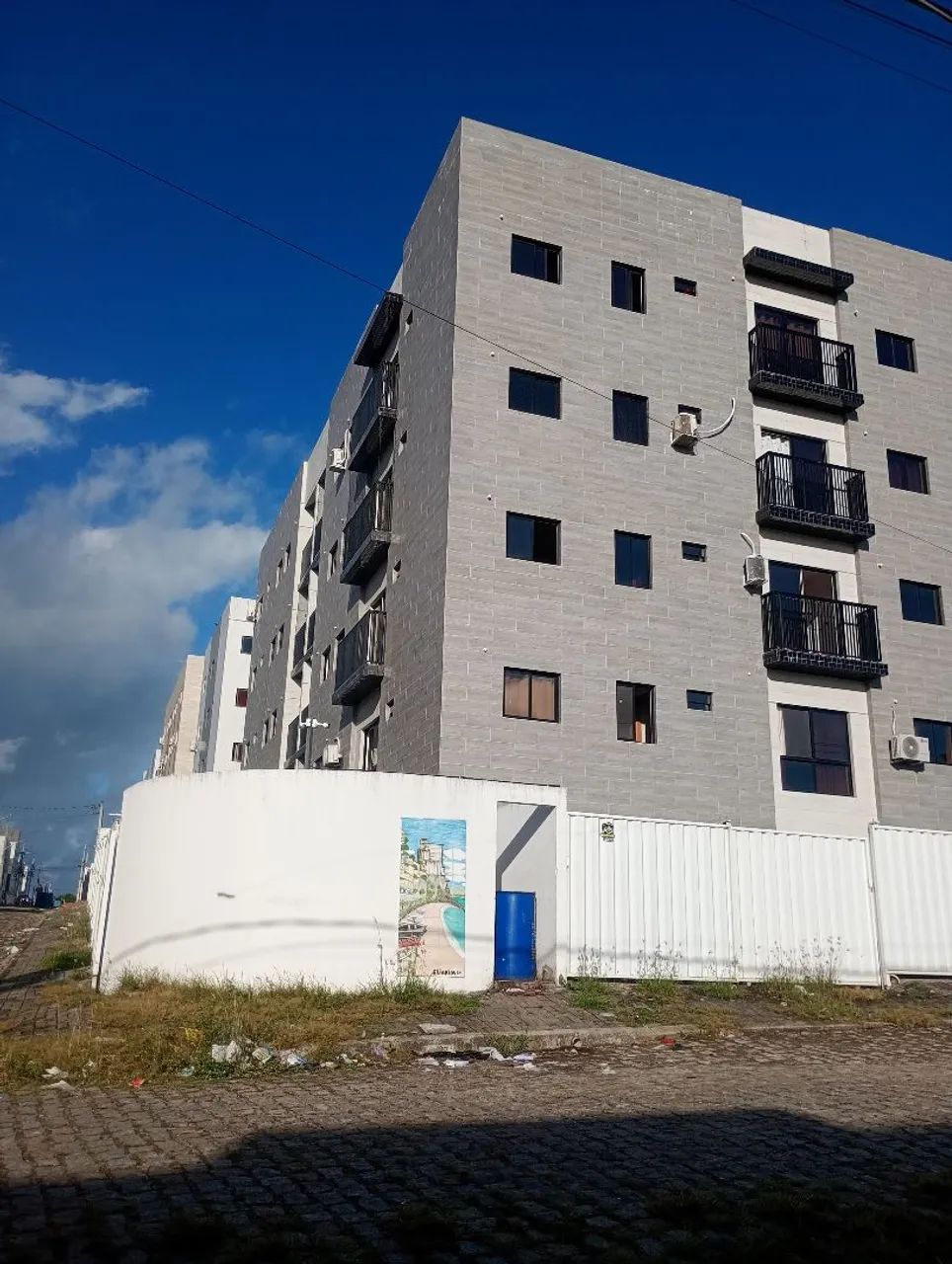 Alugo quarto pra dividir  valor $400,00 - Foto 2
