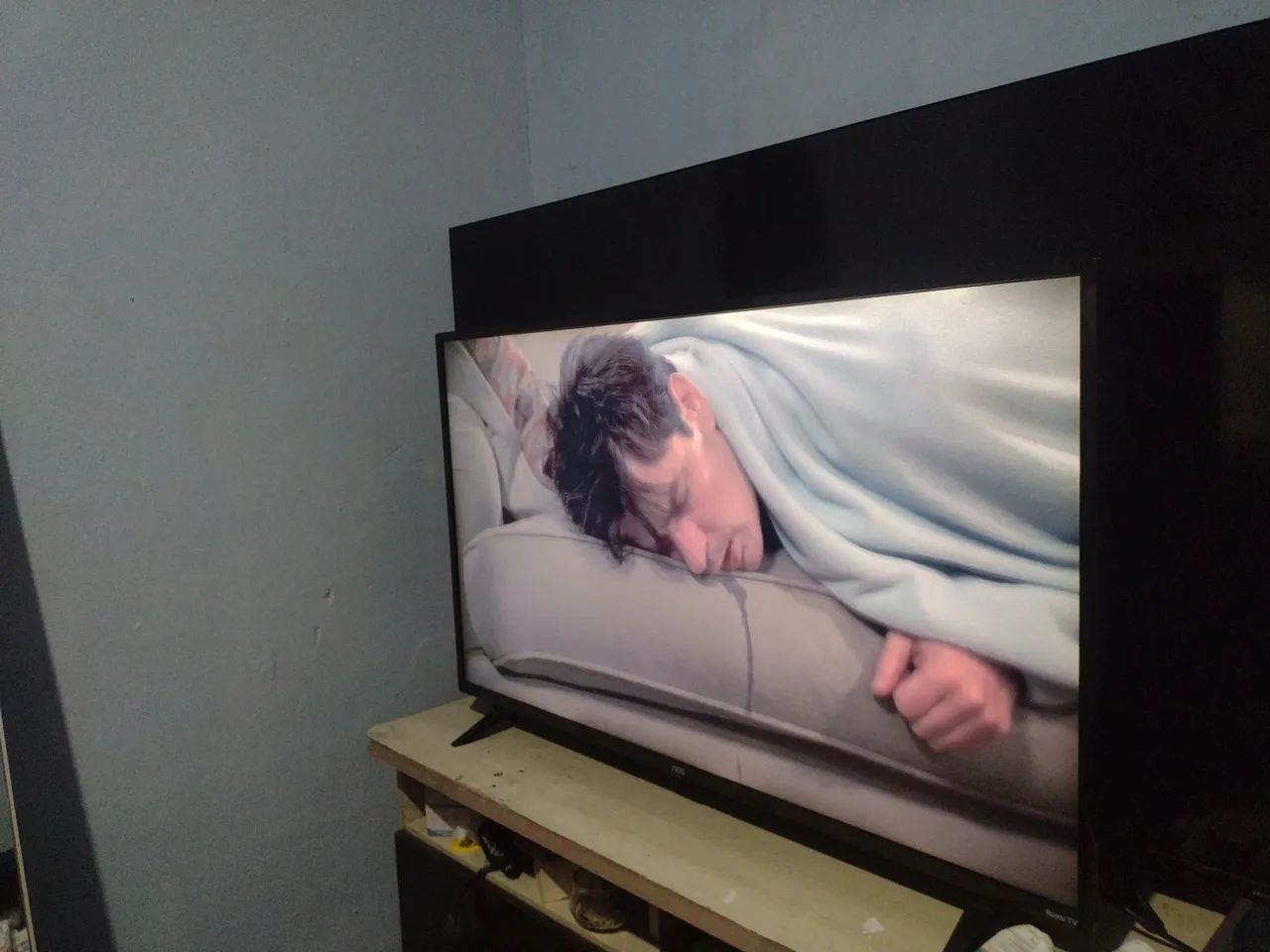 Tv AOC smart 43 polegadas sistema Roku  - Foto 3