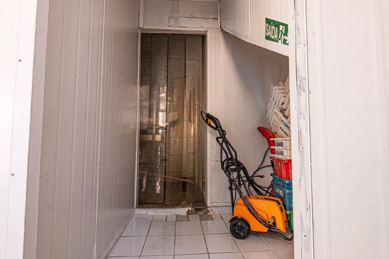 Galpão na Rua Rodrigues de Medeiros, 81  600 m² - Foto 4
