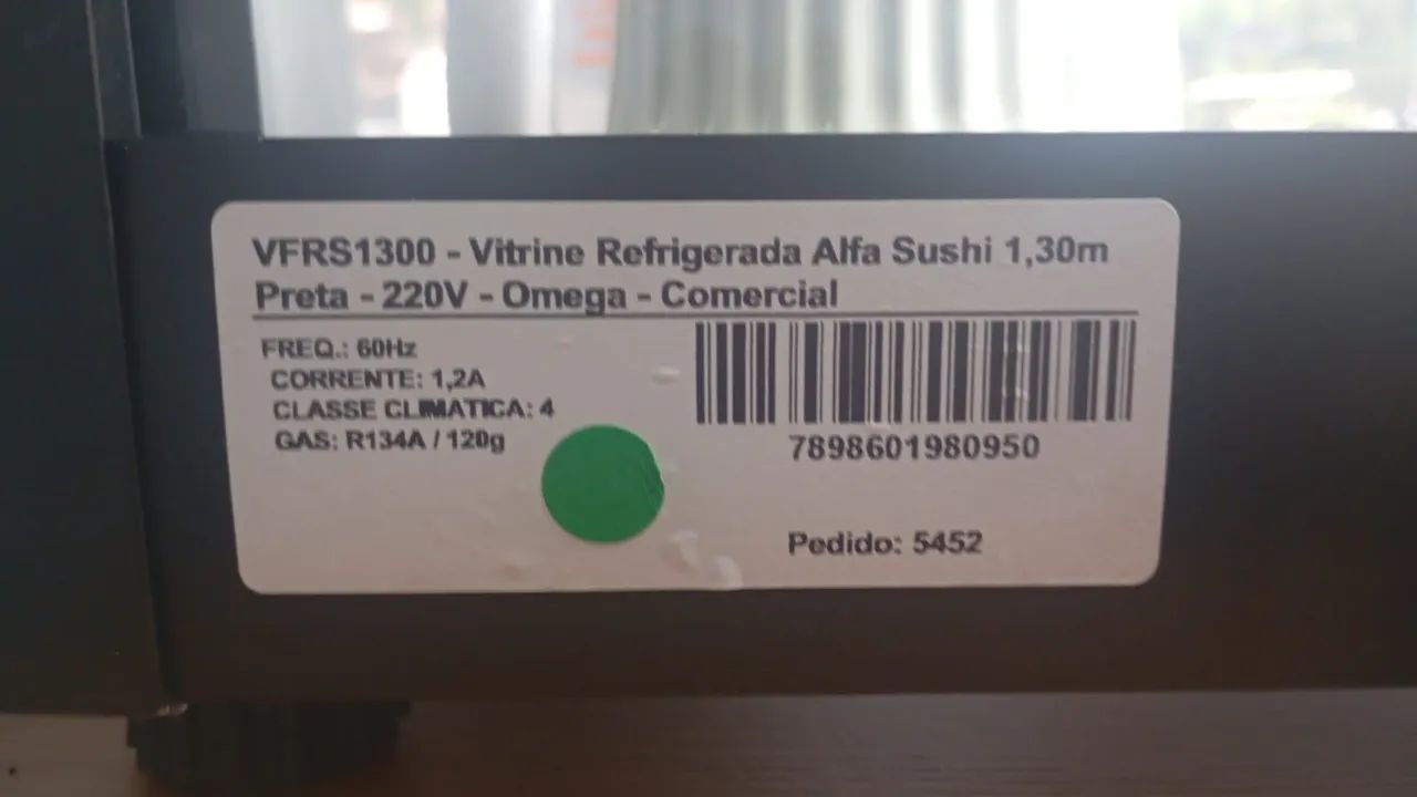 Expositora refrigerada para Doces e Sushi - Foto 3