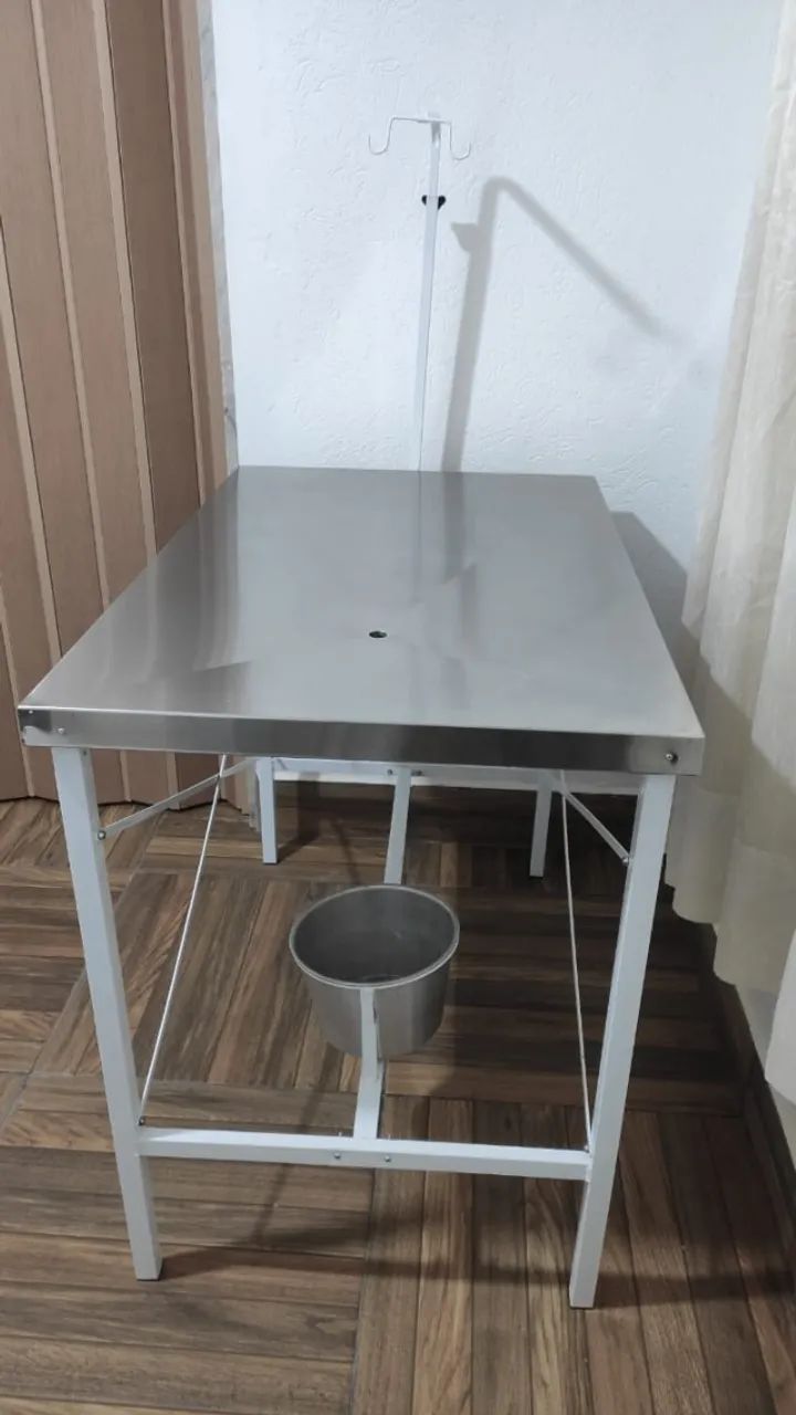Mesa de atendimento veterinário - Foto 3