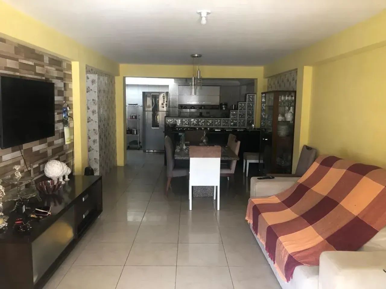CASA COM PONTOS COMERCIAIS DE FRENTE AO CARREFOUR - Foto 5