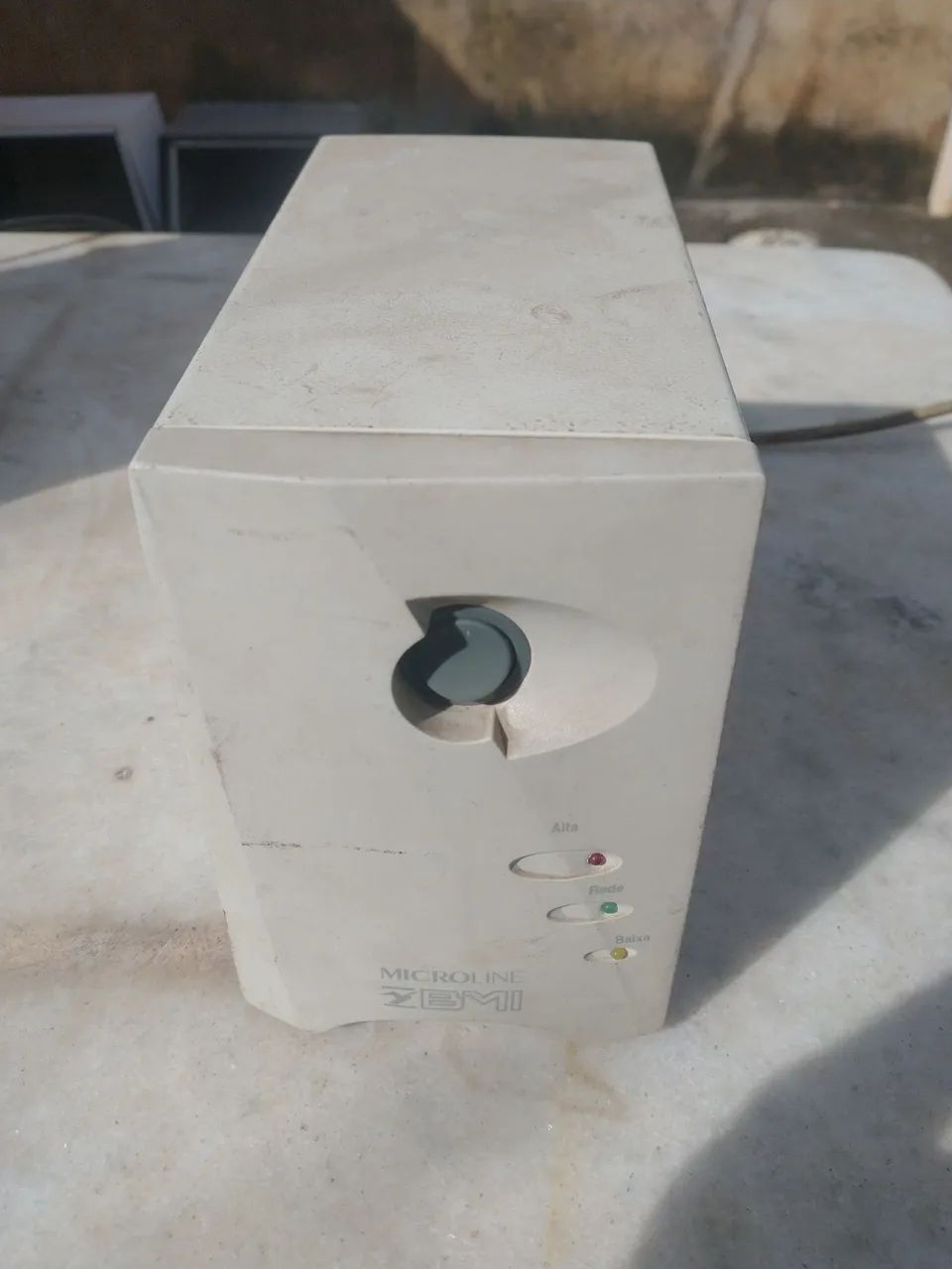 Estabilizador BMI 220V / 127V