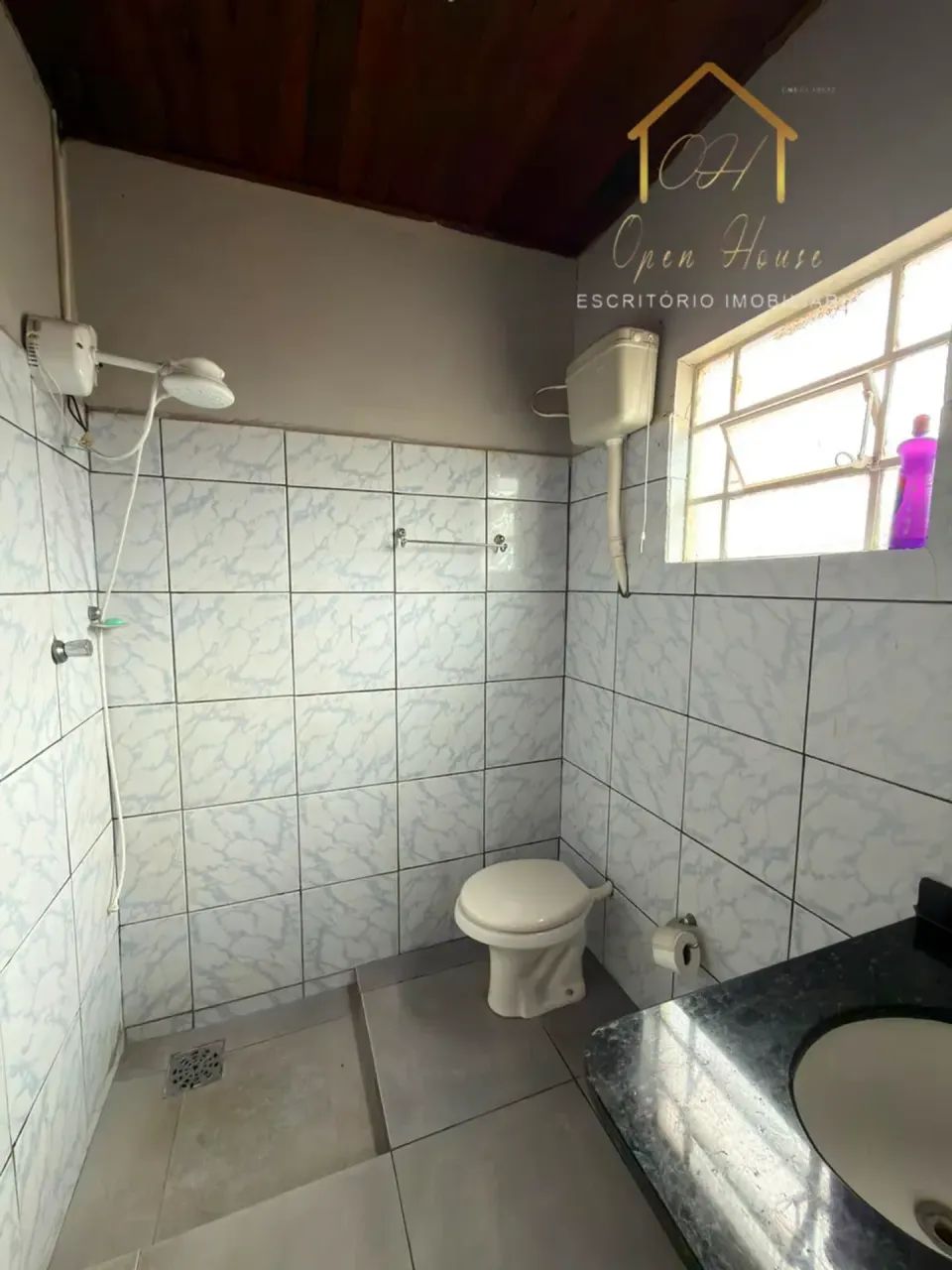 Vendo Ampla Casa - Próximo a Av. Fernando Correa - Foto 3