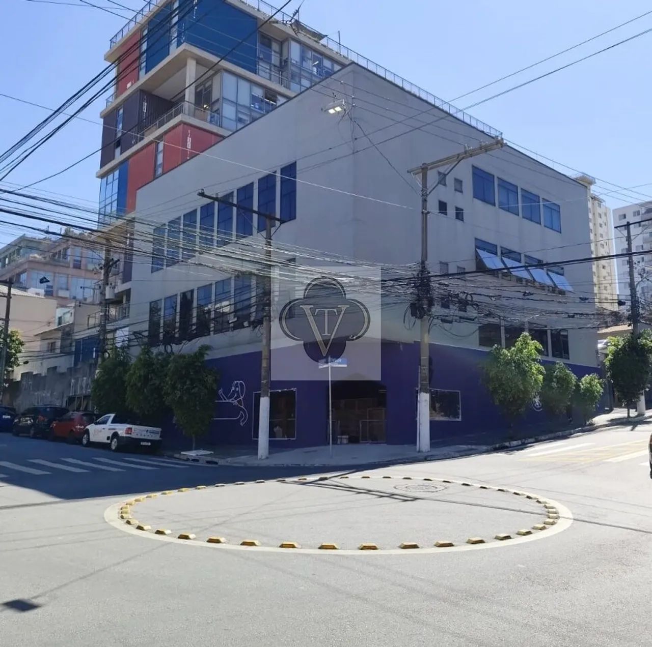 Conjunto Comercial - Edifício Madalena
