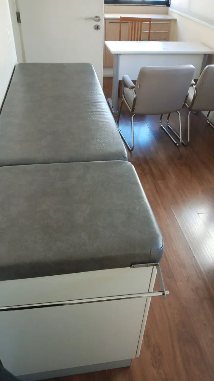 Divã Maca Clínica De Exame Com Balcão e Armário  - Foto 5