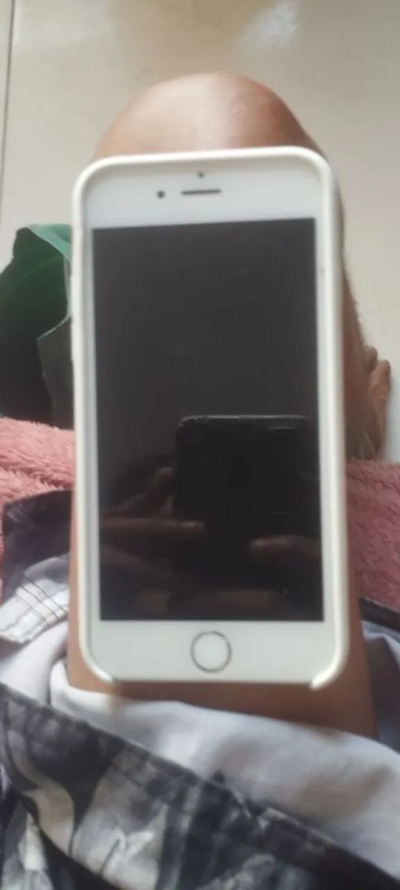 VENDO IPHONE COM 1 MÊS DE USO 100% DE BATERIA  - Foto 2