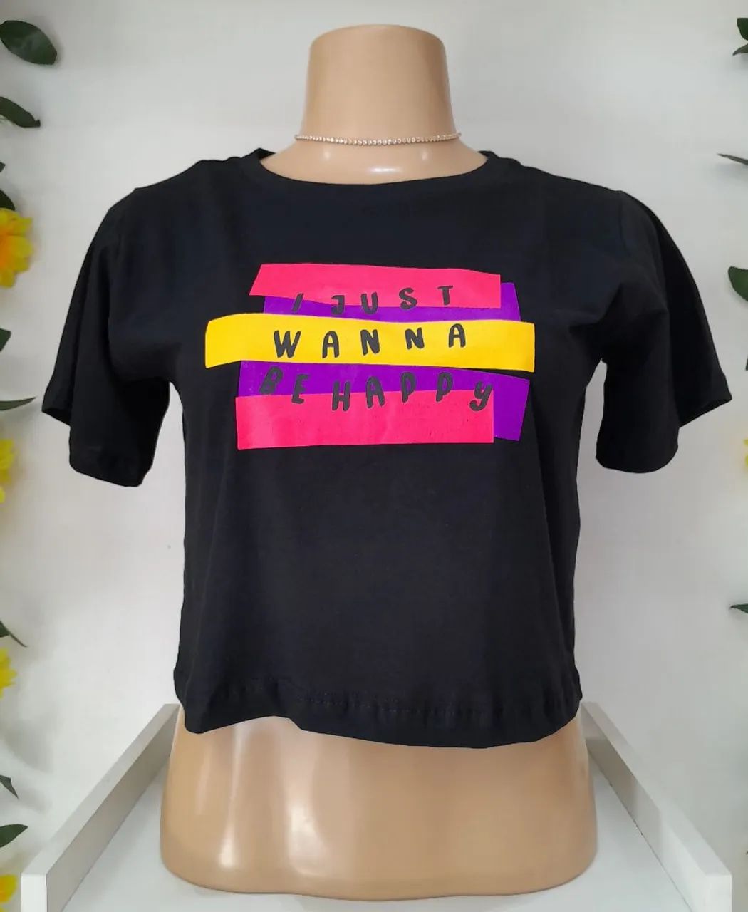 Blusas croppeds e regatas  - Foto 4