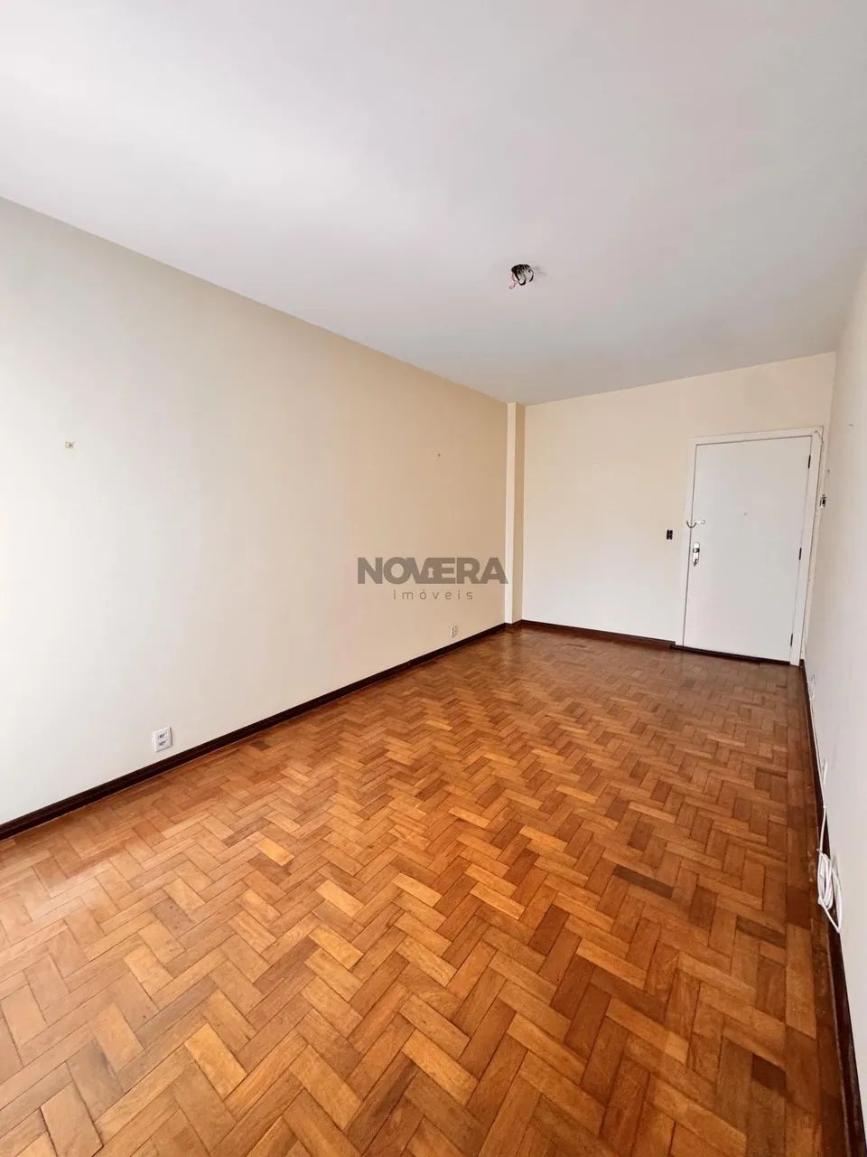 Apartamento central com elevador - Foto 4