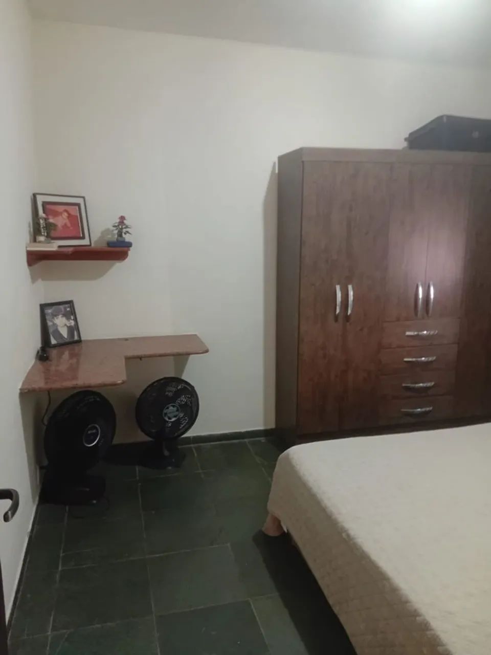 Alugo quartos em santa teresa