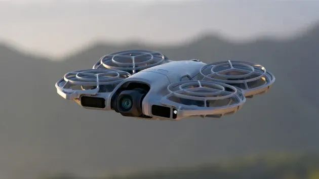 Drone DJI Neo 2 Fly More Combo - DJI070B