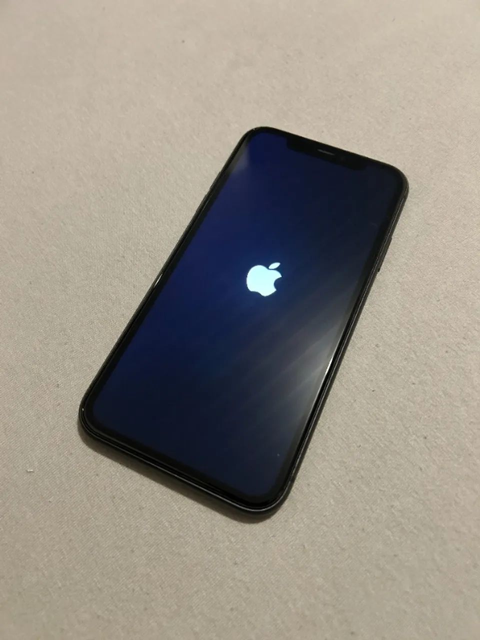 iPhone 11 - 128G - Todo Original - Foto 2