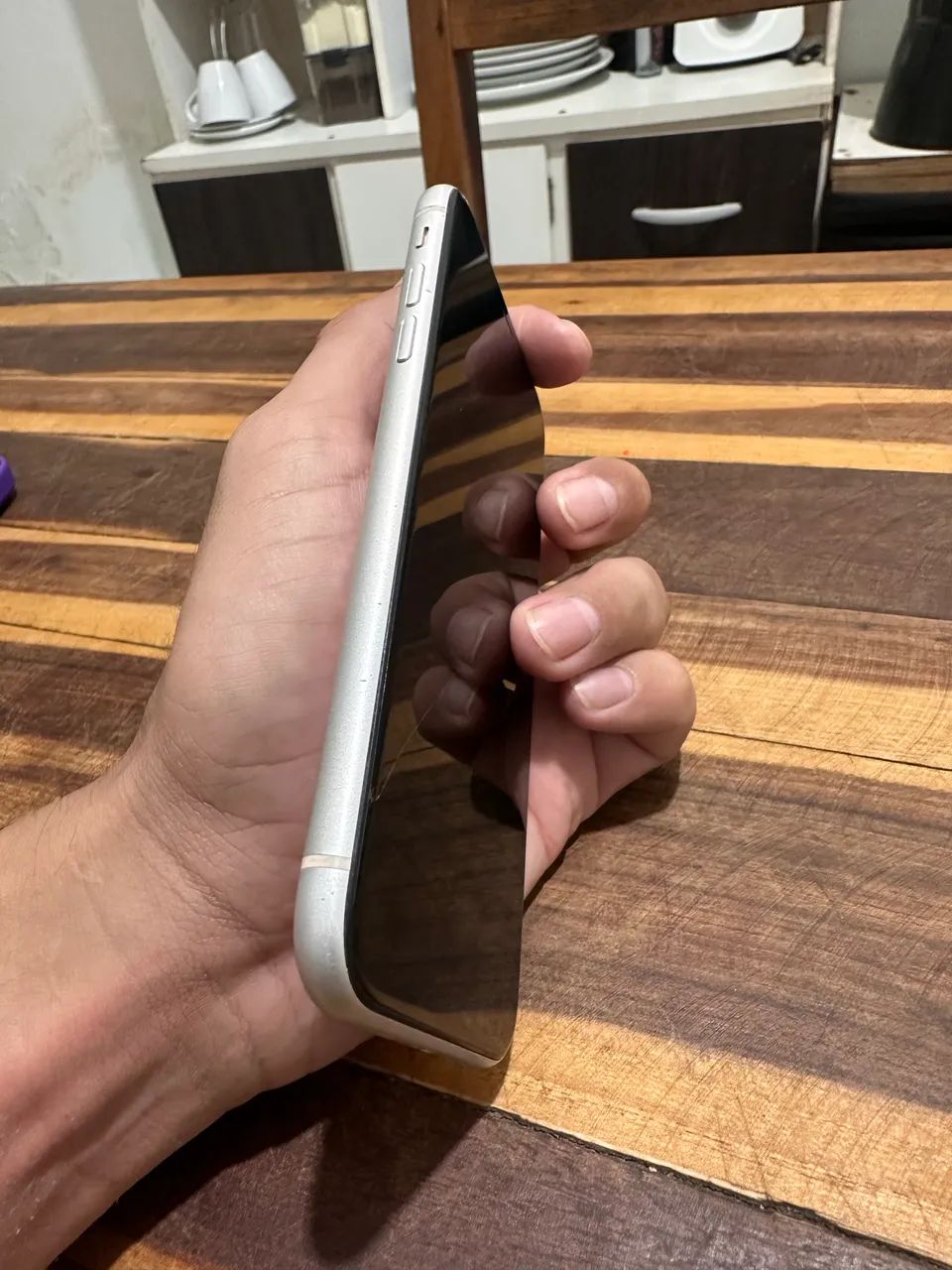 iPhone XR - Branco - 128gb  - Foto 4