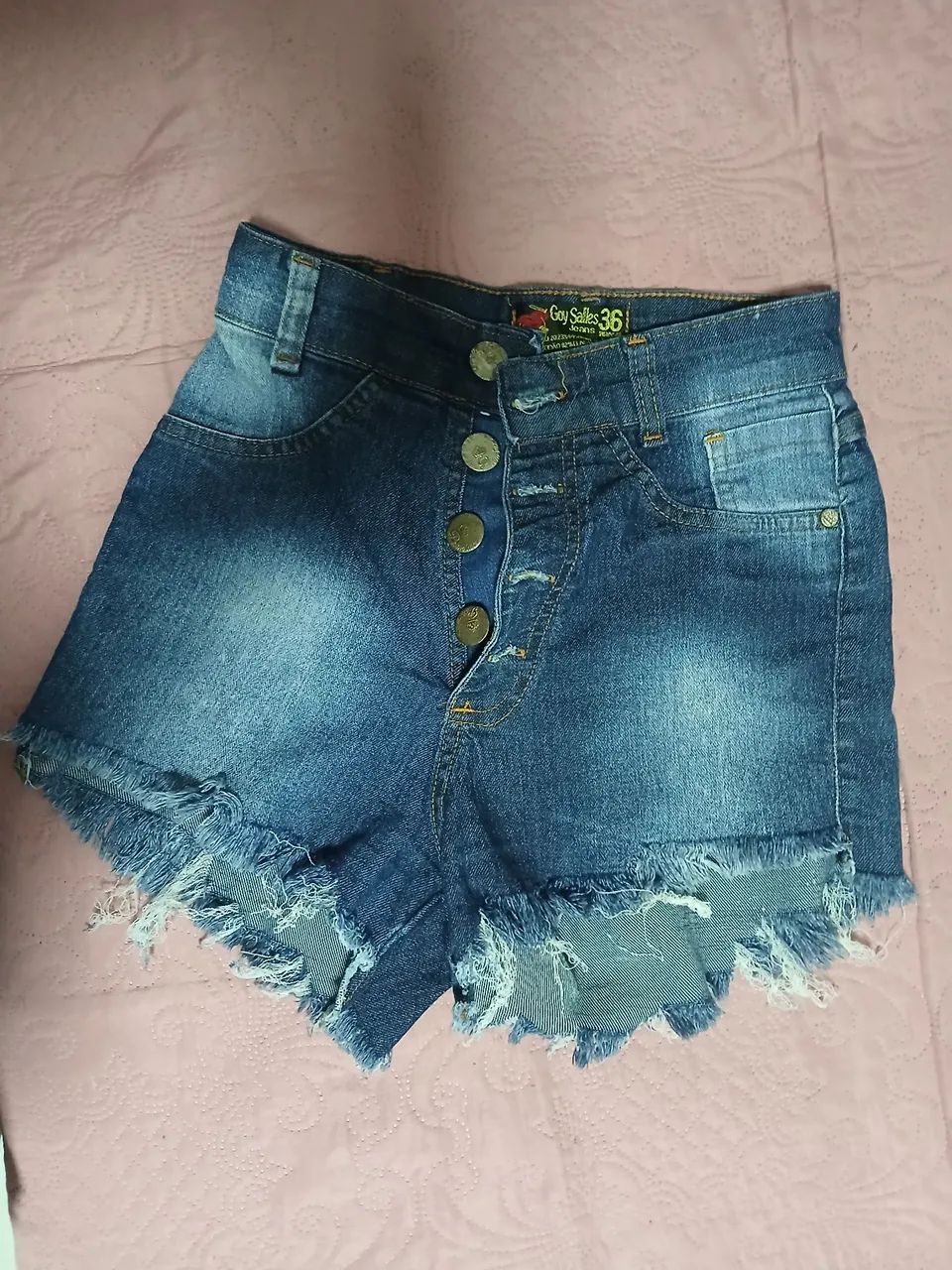 Short Jeans