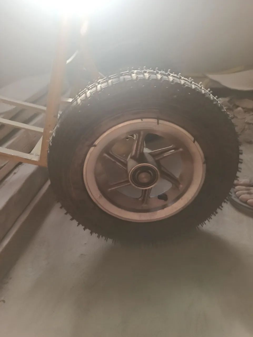 Carrinho de carga armazém  - Foto 3