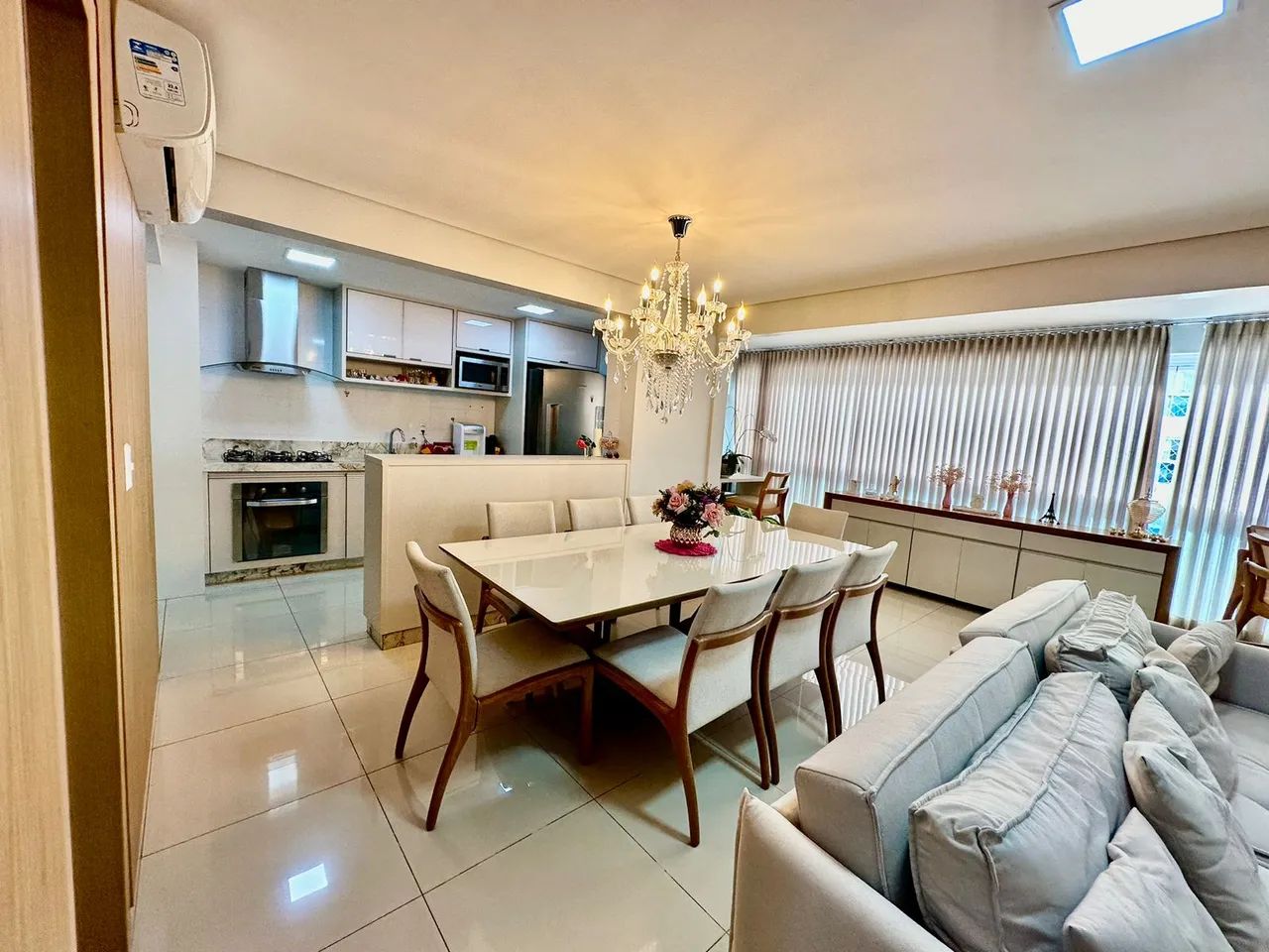 Apartamento, 3 suítes, 115 m2, 2 vagas paralelas, mobiliado e decorado (oportunidade) - Foto 2