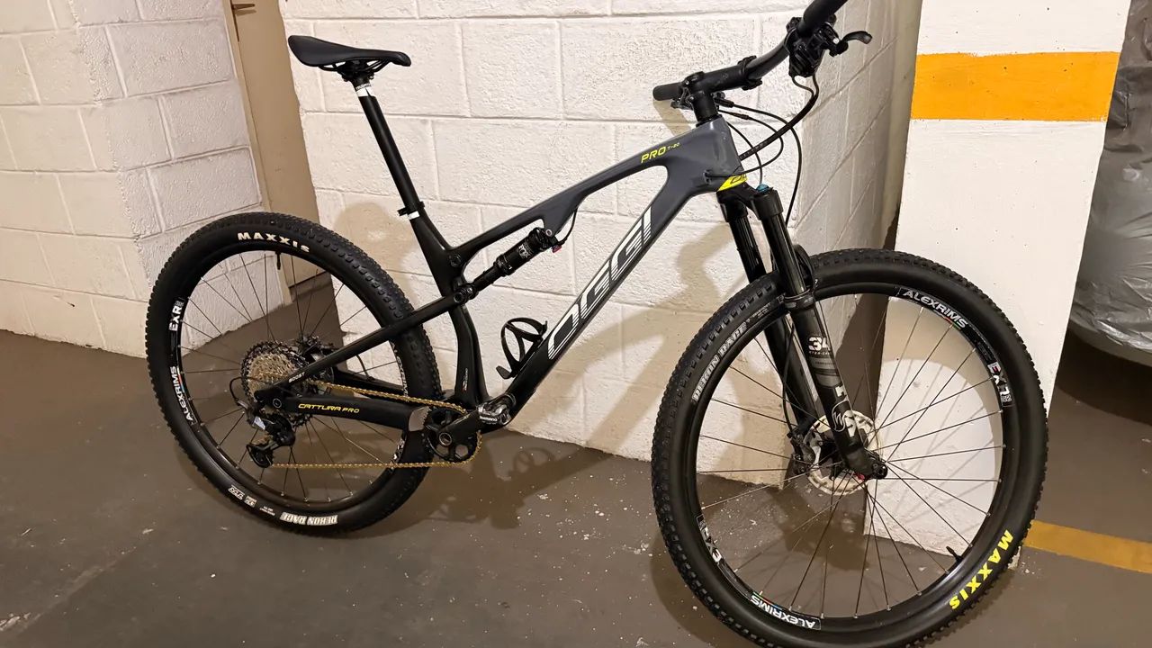 Bicicleeta Oggi Cattura Pro XT 19/L - Full Carbon - Foto 6