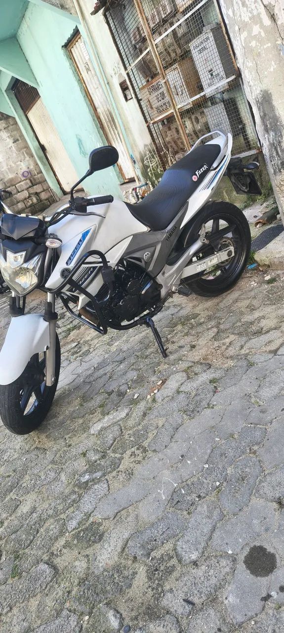 Fazer 250 - Foto 2