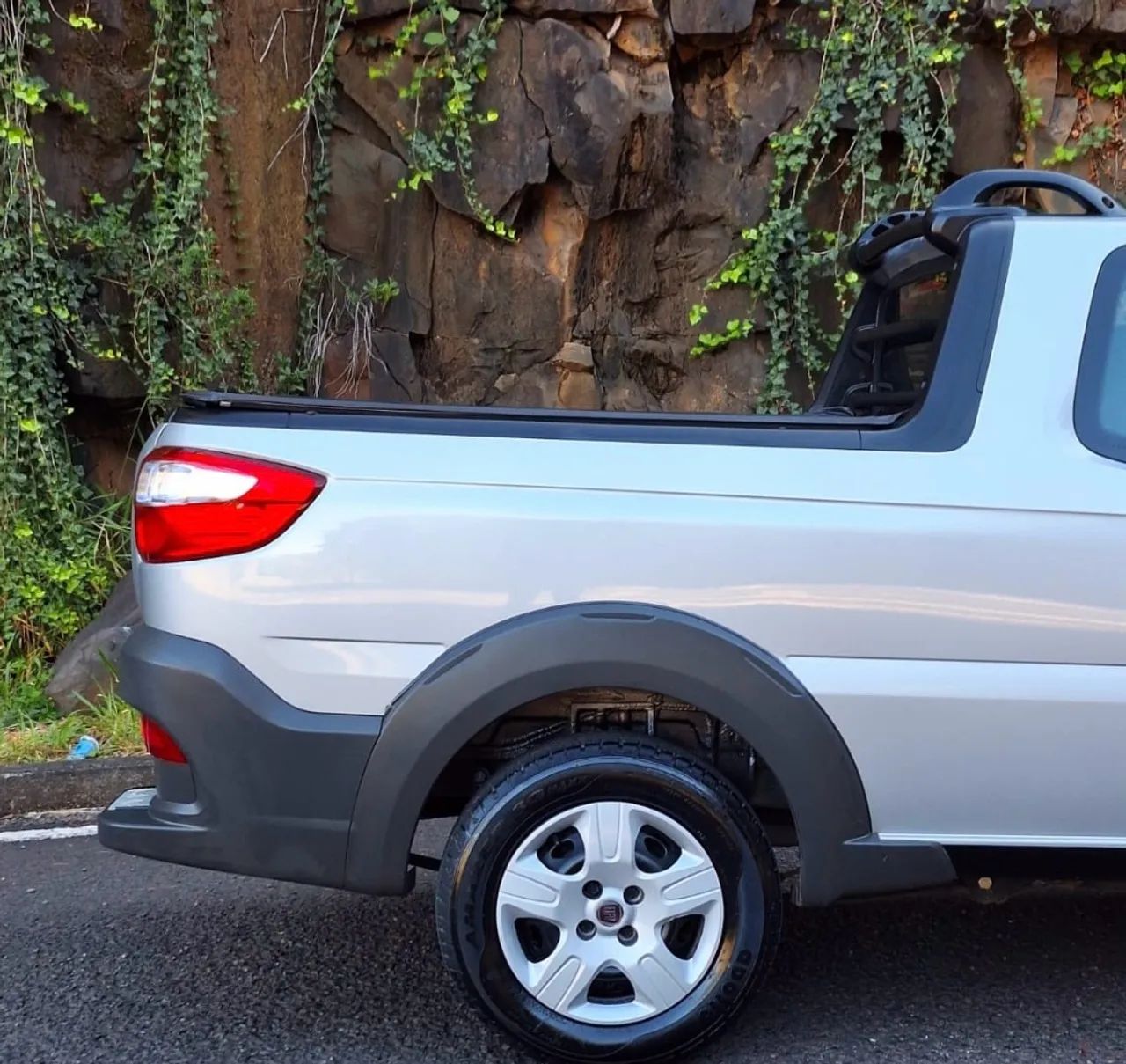 Fiat Strada Working Hard 1.4 Fire Flex 8V CE 2020 - Foto 3