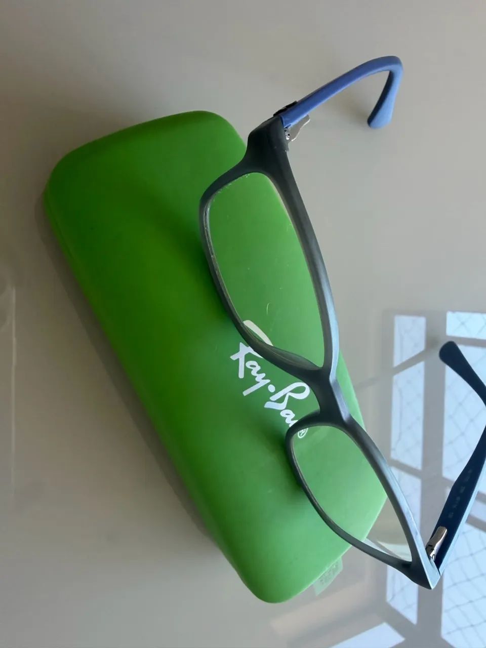 Óculos Ray Ban infantil cinza  - Foto 3