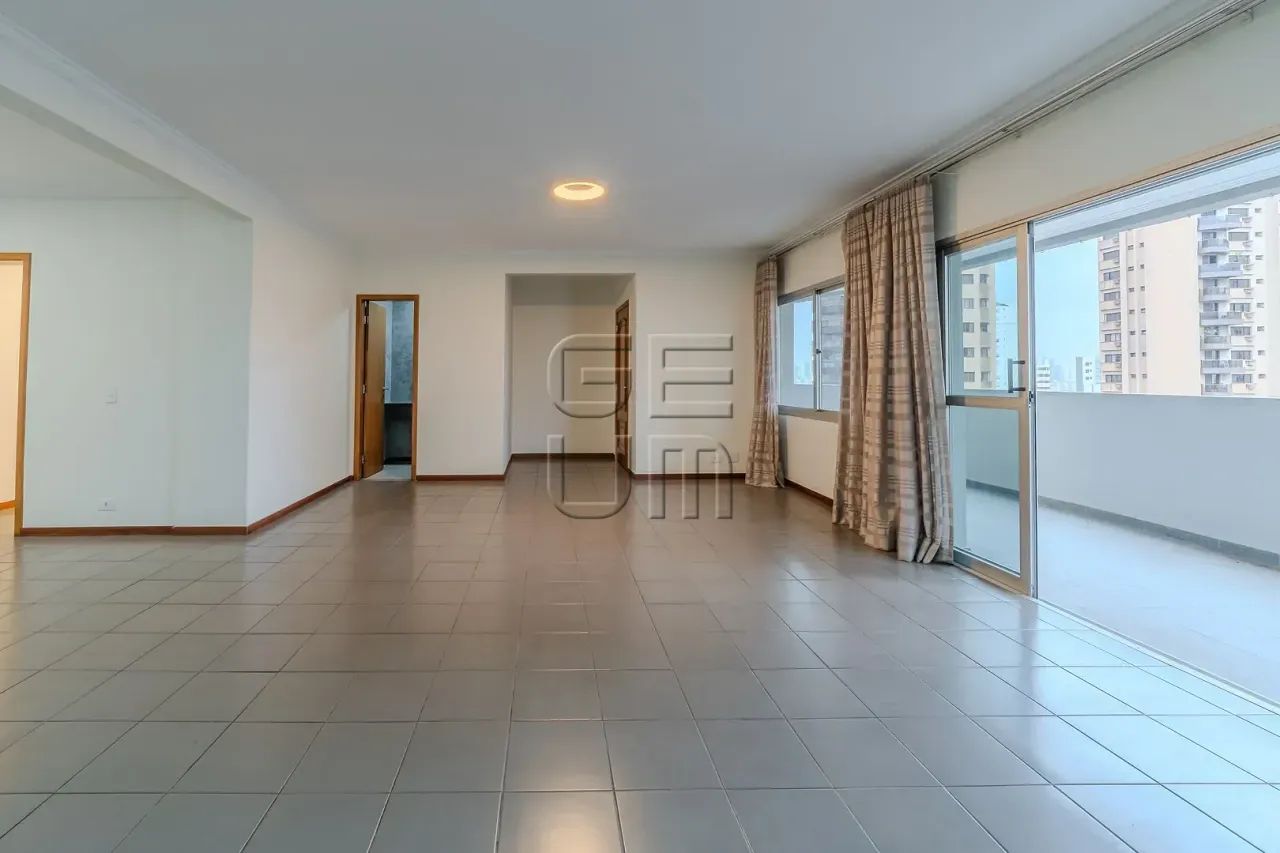 Apartamento à venda, Edifício Daunak, Centro, Londrina, PR